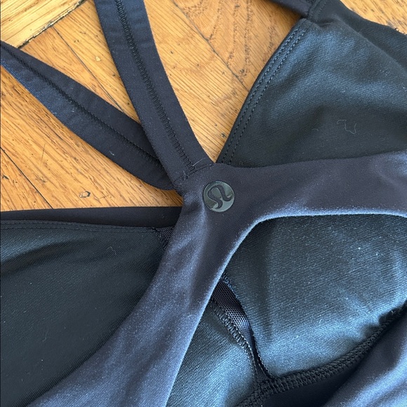 LULULEMON WRAP IT UP TANK Sport Gym Top Women Black Size 6 - Picture 6 of 8